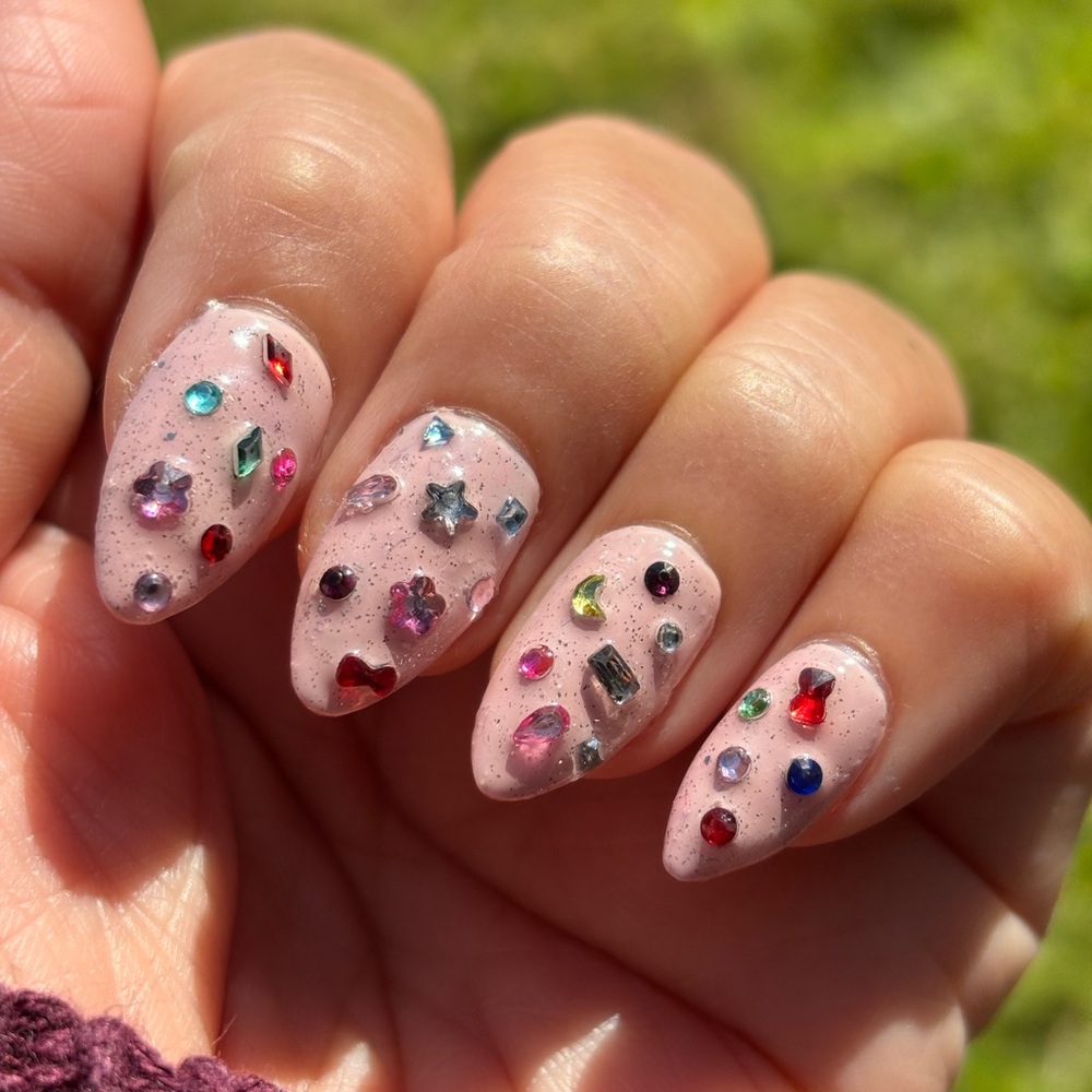 Charm3d Christmas Gems Press On Nails, short almond 20pcs/set nails